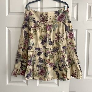 Spring floral lightweight Skirt Size 10